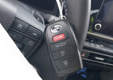 2025 Toyota Camry Se from USA, damaged, VIN 4T1DBADK5SU528461